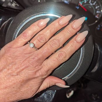 Creative Nails Art & Spa - Almond/ stiletto shaped nails by Diane - Nail Salons Near Me - Temecula, California