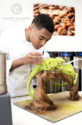 Pastry Academy by Amaury Guichon by null