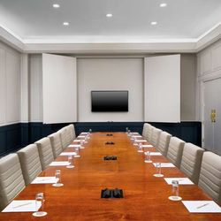 DoubleTree by Hilton Nashua - Meeting Room