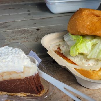 Ted's Bakery - Bakeries Near Me - Haleiwa, Hawaii
