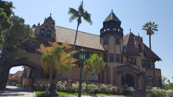 Doheny Mansion by null