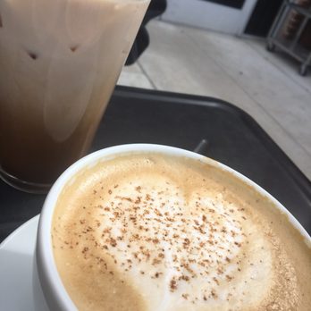 Coffeebar - Vanilla Latte & iced pepper mint mocha - Coffee & Tea Near Me - Reno, Nevada Coffeebar - Vanilla Latte & iced pepper mint mocha - Coffee & Tea Near Me - Reno, Nevada