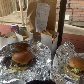 Fearless Meat - Heavily fried check burger ( left ) and beyond veggie ( right) - Burgers Near Me - Toronto, Ontario