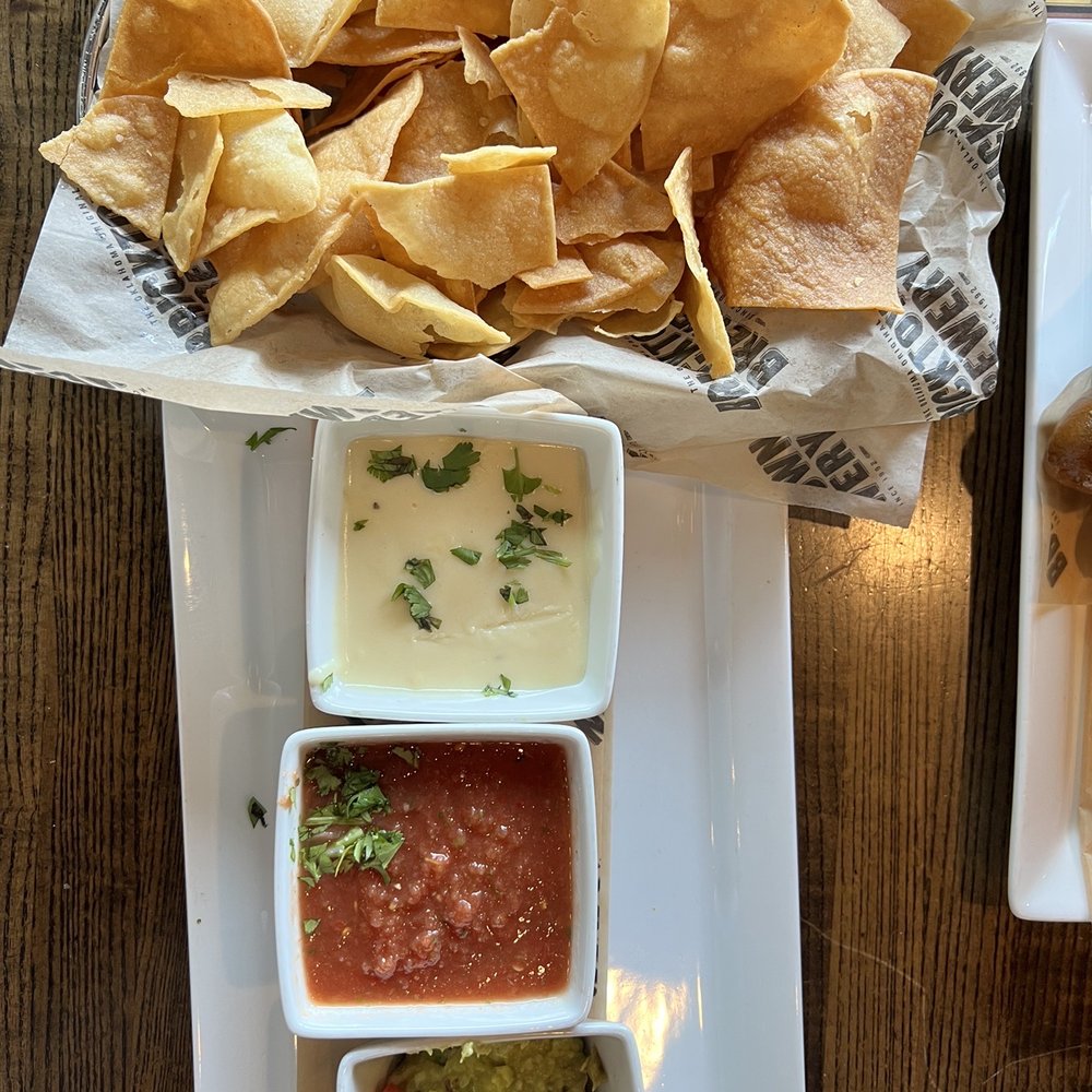 Bricktown Brewery - Dip trio - Queso, Guac, Salsa - Breweries Near Me - Springfield, Missouri Bricktown Brewery - Dip trio - Queso, Guac, Salsa - Breweries Near Me - Springfield, Missouri