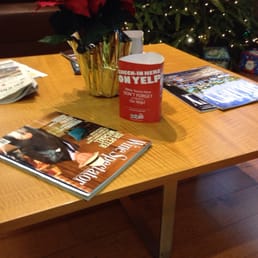 Check out what I found in the Land Rover waiting room, go Yelp...And, I had already checked in! Check out what I found in the Land Rover waiting room, go Yelp...And, I had already checked in!