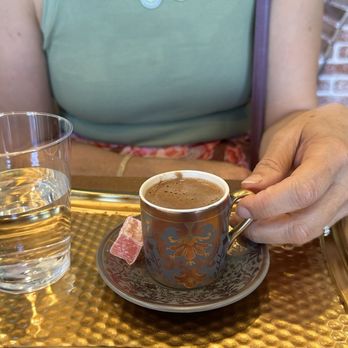 Coffee in - Coffee & Tea Near Me - Alexandria, Virginia