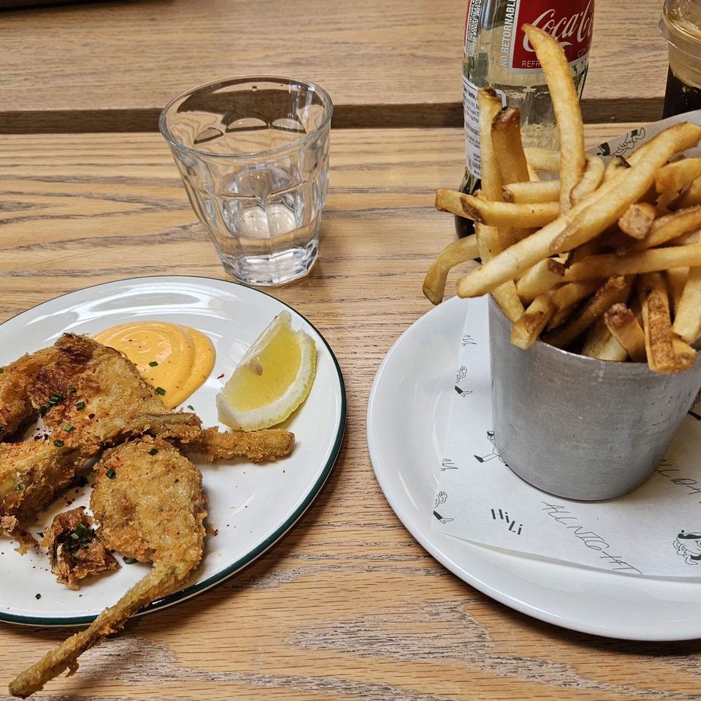 **Artichoke Fritto and **Fries **Artichoke Fritto and **Fries