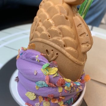 Somisomi - Ube soft serve with custard filled taiyaki and fruit pebble sprinkled - Desserts Near Me - Cupertino, California Somisomi - Ube soft serve with custard filled taiyaki and fruit pebble sprinkled - Desserts Near Me - Cupertino, California