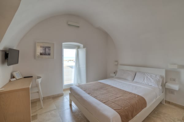 MoMA - Molfetta Sea Bed & Breakfast by null