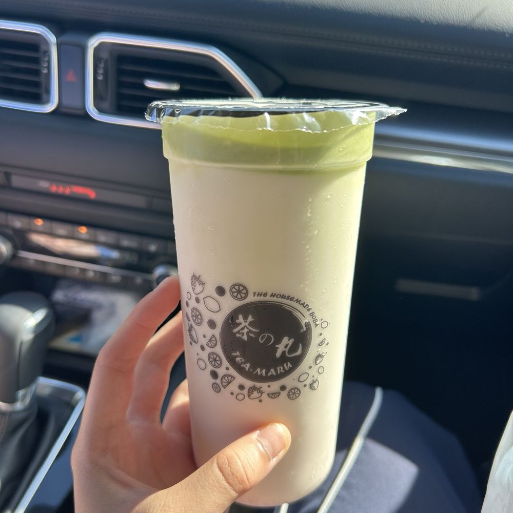 Tea Maru - Strawberry Fluffy Matcha - Bubble Tea Near Me - Irvine, California Tea Maru - Strawberry Fluffy Matcha - Bubble Tea Near Me - Irvine, California