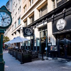 Proper 21 - F Street - Entrance from F Street NW