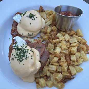 Elvie’s - Benedict - Breakfast & Brunch Near Me - Jackson, Mississippi Elvie’s - Benedict - Breakfast & Brunch Near Me - Jackson, Mississippi