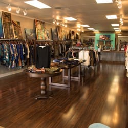 Jame's Clothing Boutique - Jame's Interior.