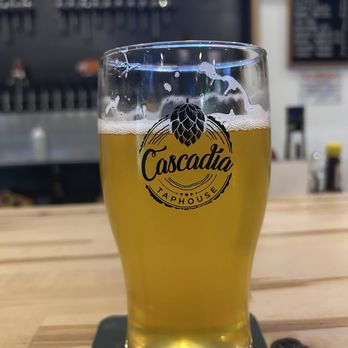 Cascadia Heights - Sports Bars Near Me - Portland, Oregon Cascadia Heights - Sports Bars Near Me - Portland, Oregon