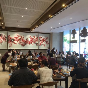 Din Tai Fung - Packed on the first day of opening - Asian Fusion Near Me - Taguig, NCR