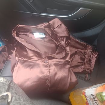 Rainbow - Women's Clothing Near Me - Vallejo, California