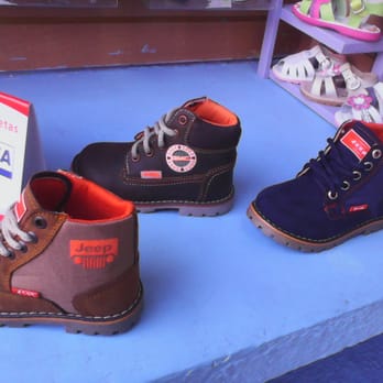 Zona Piel - Shoe Stores Near Me - León, GUA