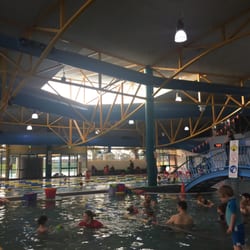 Northcote Aquatic & Recreation Centre - Swimming lessons for the littlies and big pools for the big-uns.