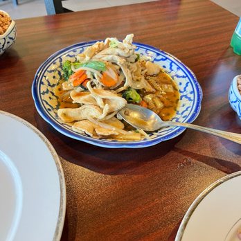 Lao Thai Restaurant - Thai Near Me - Carpinteria, California Lao Thai Restaurant - Thai Near Me - Carpinteria, California