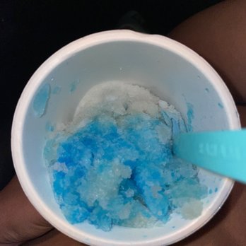 Bahama Buck's - Phoenix, E Greenway Road - Supposed to be a blue raspberry and toasted coconut. - Shaved Ice Near Me - Phoenix, Arizona