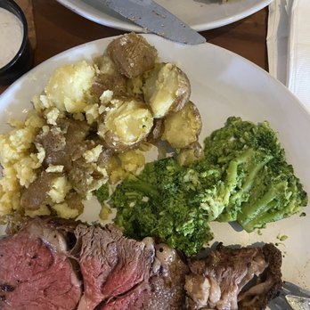 Black River Tavern - Prime rib w/broccoli subbed for asparagus- Saturday Chef special - Bars Near Me - Elyria, Ohio