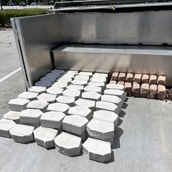 Vargas Landscaping - We install retaining walls . - Lawn Services Near Me - Fort Myers, Florida Vargas Landscaping - We install retaining walls . - Lawn Services Near Me - Fort Myers, Florida
