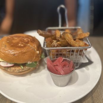 5Church - Buckhead - Salmon sesame burger - New American Near Me - Atlanta, Georgia