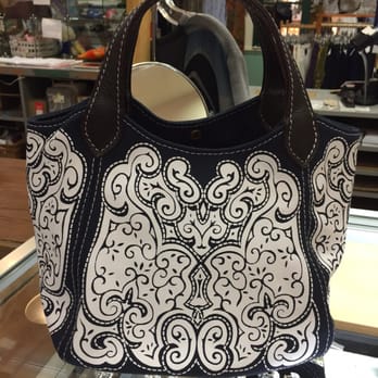 Vue Hawaii - Too cute purses! - Accessories Near Me - Honolulu, Hawaii Vue Hawaii - Too cute purses! - Accessories Near Me - Honolulu, Hawaii