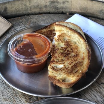 Perihelion Brewery - Grilled Cheese Sandwich - Burgers Near Me - Seattle, Washington