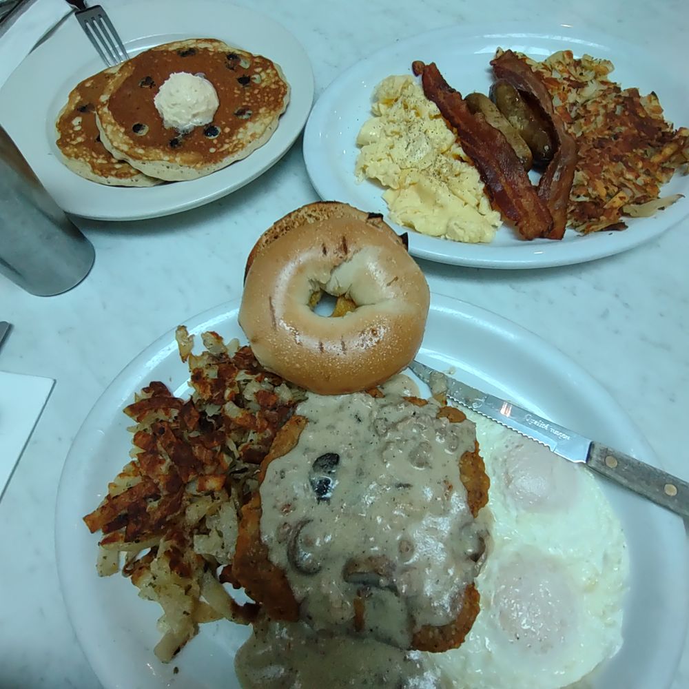 Rick's Cafe - Hungry Rick & Country Fried Steak - American Near Me - Los Altos, California Rick's Cafe - Hungry Rick & Country Fried Steak - American Near Me - Los Altos, California