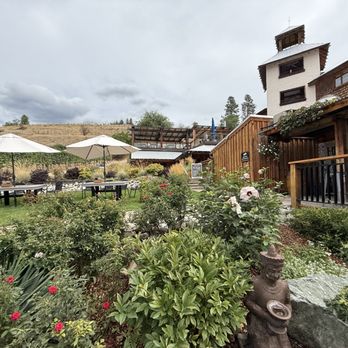 The Bistro at Hillside Winery - Bistros Near Me - Penticton, British Columbia The Bistro at Hillside Winery - Bistros Near Me - Penticton, British Columbia