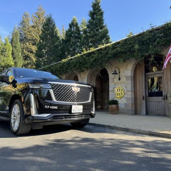Peninsula Limo - Wine tasting on a premium black SUV/Cadillac Escalade - Airport Shuttles Near Me - Burlingame, California