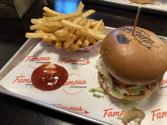 Famous Hamburger by null