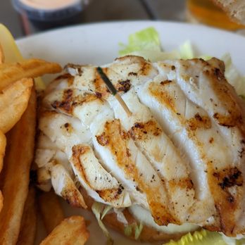 Hull's Seafood - Seafood Near Me - Ormond Beach, Florida