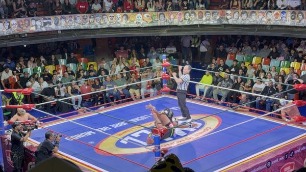 Arena Coliseo by null