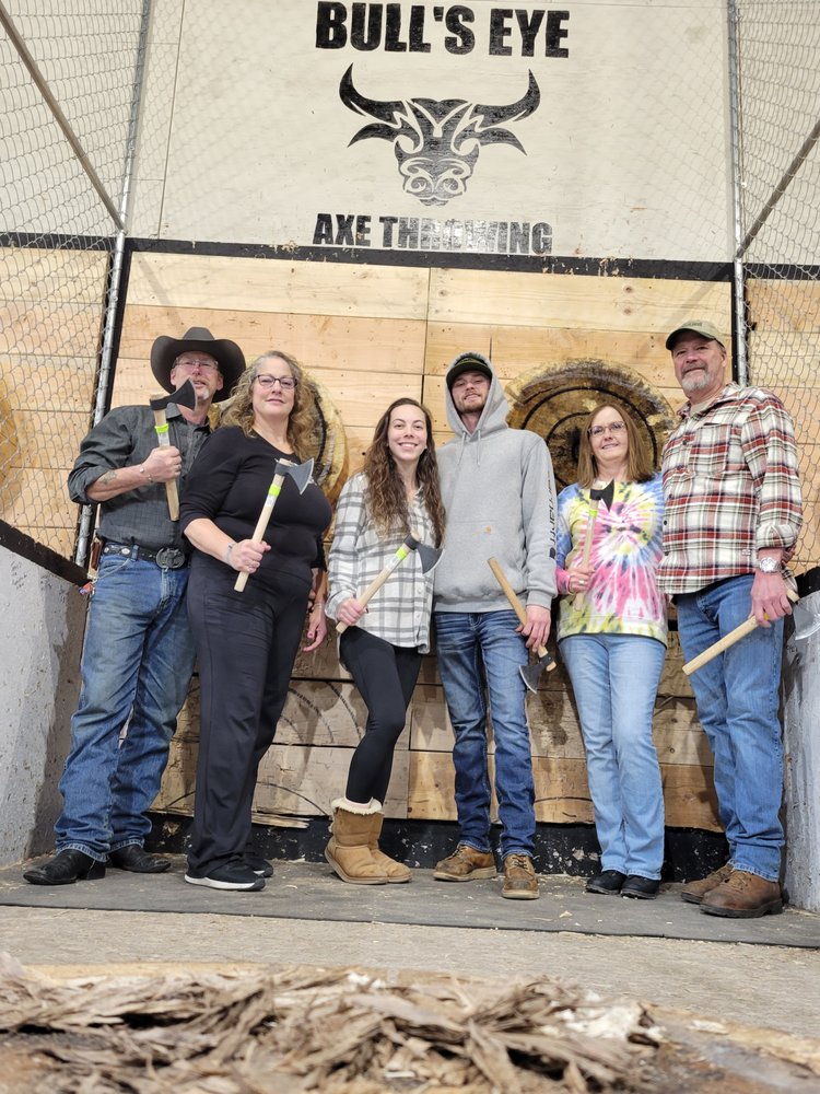 BULL’S EYE AXE THROWING Updated September 2024 58 Photos 3232 S Washington Ave, Lansing