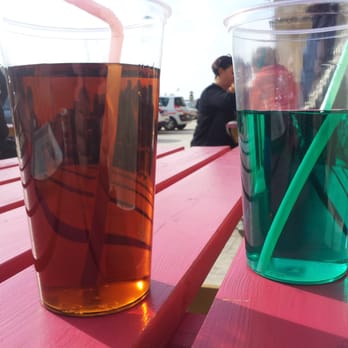 Viens Attendre - Géants : cola, caramel, barbe à papa, réglisse, rose, noisette, bonbon, spéculoos, cannelle, pomme, abricot, myrtille, ETC. ! - Cafes Near Me - Marseille, 13