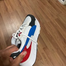 finish line willowbrook mall