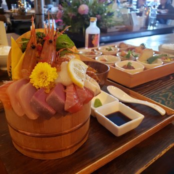 Raisu - Deluxe seafood bowl ($36) - Japanese Near Me - Vancouver, British Columbia Raisu - Deluxe seafood bowl ($36) - Japanese Near Me - Vancouver, British Columbia