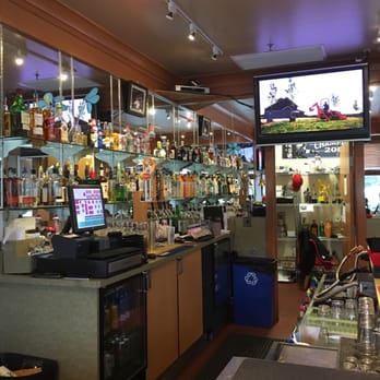 Pointe Restaurant & Lounge At Harbour Pointe - They have a decent bar selection. - Breakfast & Brunch Near Me - Mukilteo, Washington Pointe Restaurant & Lounge At Harbour Pointe - They have a decent bar selection. - Breakfast & Brunch Near Me - Mukilteo, Washington