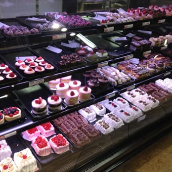 Giant Eagle - a display case of cakes and pastries - Bakeries Near Me - North Huntingdon, Pennsylvania Giant Eagle - a display case of cakes and pastries - Bakeries Near Me - North Huntingdon, Pennsylvania