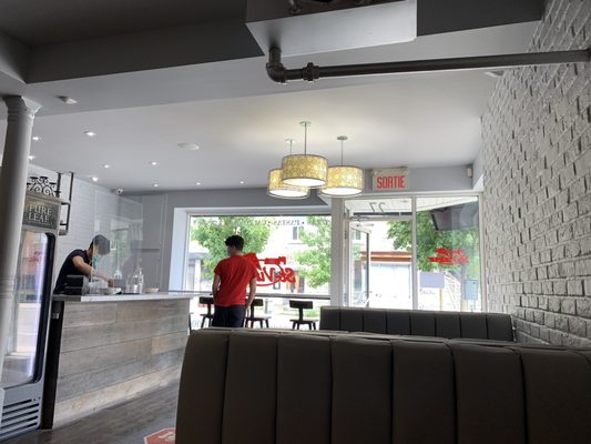 Pizza St-Viateur by null