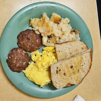 Real Food Cafe - Sausage eggs toast and home fries - Breakfast & Brunch Near Me - Grand Rapids, Michigan Real Food Cafe - Sausage eggs toast and home fries - Breakfast & Brunch Near Me - Grand Rapids, Michigan