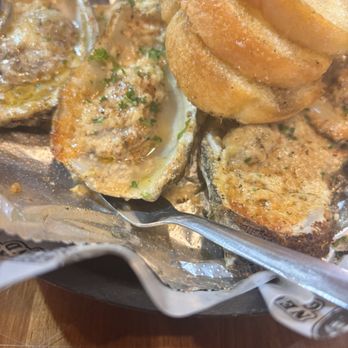 Neutral Ground Bistreaux - AMAZING Char-Grilled Oysters - Southern Near Me - Slidell, Louisiana