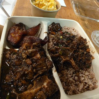 RIZQ Halal Eats - Oxtail; mac & cheese - Caterers Near Me - Santa Clara, California RIZQ Halal Eats - Oxtail; mac & cheese - Caterers Near Me - Santa Clara, California