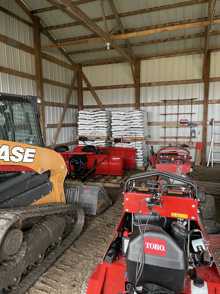 BACKYARD BARBER LAWN CARE Updated August 2024 38 Photos Quincy