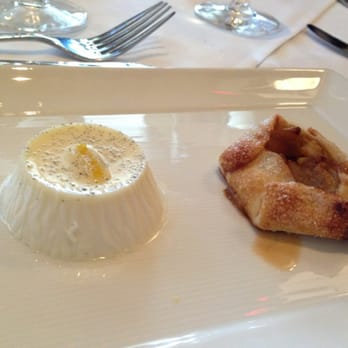 Davio's Chestnut Hill - Panna Cotta and mini-sized Apple Pie - Italian Near Me - Chestnut Hill, Massachusetts