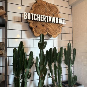 Butchertown Hall - Gastropubs Near Me - Nashville, Tennessee