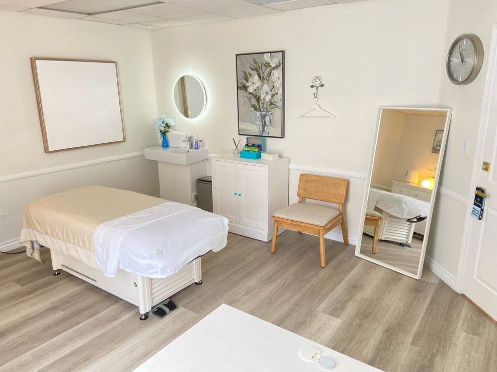 POSTOP SURGERY SPA Updated July 2024 12341 Newport Ave, North Tustin, California Massage