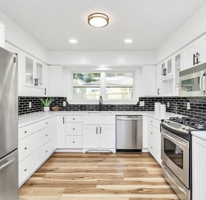 Lux Estate Group Logo